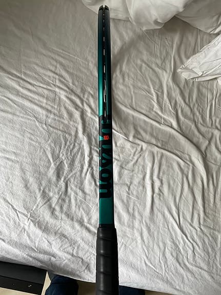 Wilson Blade V9