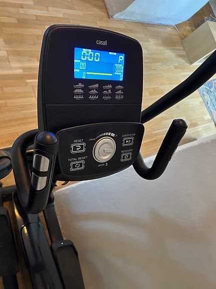 Casall XT 600 crosstrainer svart