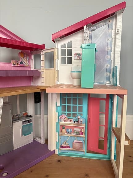 Barbie dockhus plast flerfärgat