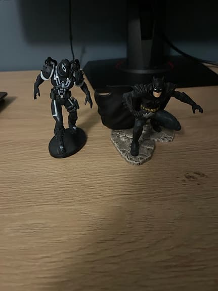 Batman och Venom figurset plast svart