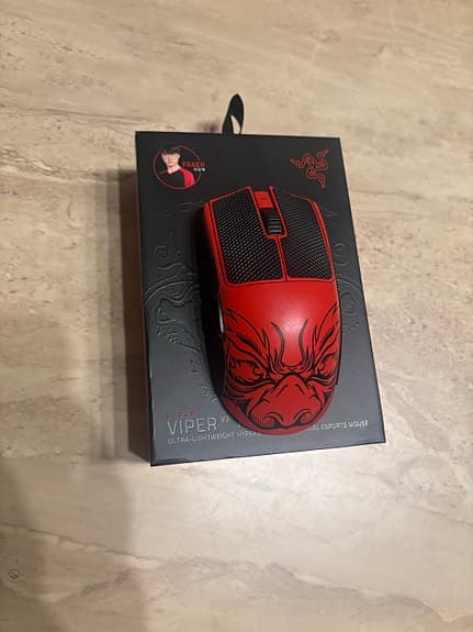 Razer Viper v3 pro gaming mus.