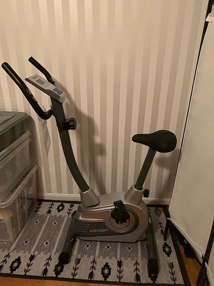 Kayoba motionscykel med träningsdator