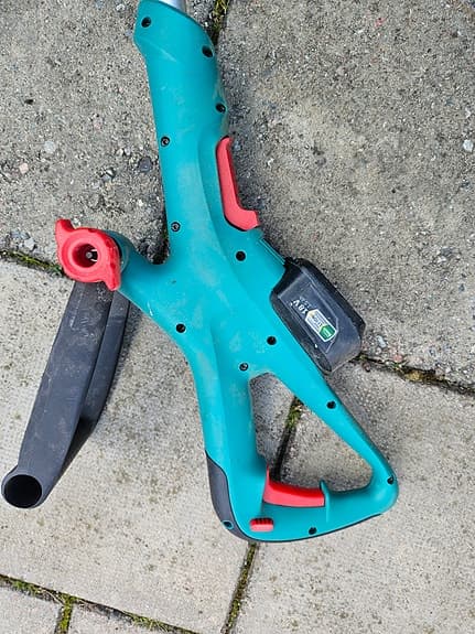 Bosch ART grästrimmer batteridriven grön