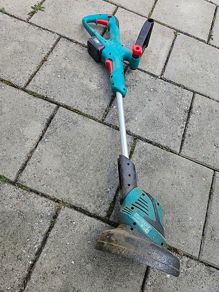 Bosch ART grästrimmer batteridriven grön