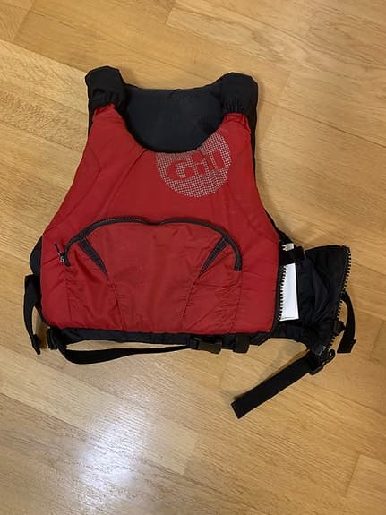 Gill 50N flytväst röd