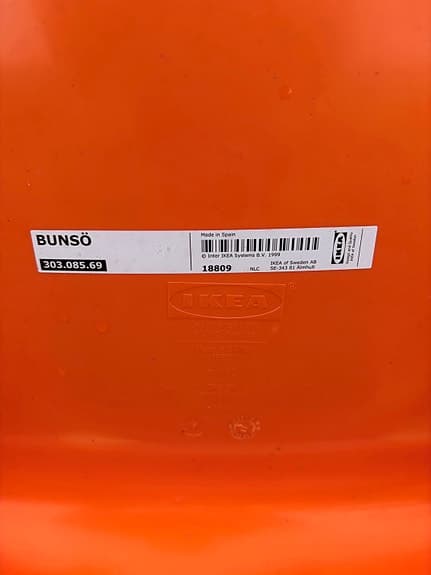 IKEA Bunsö barnstol plast orange