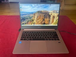 ACER SWIFT LAPTOP. WIN 11. VÄLPRESTANDA.NYSKICK.