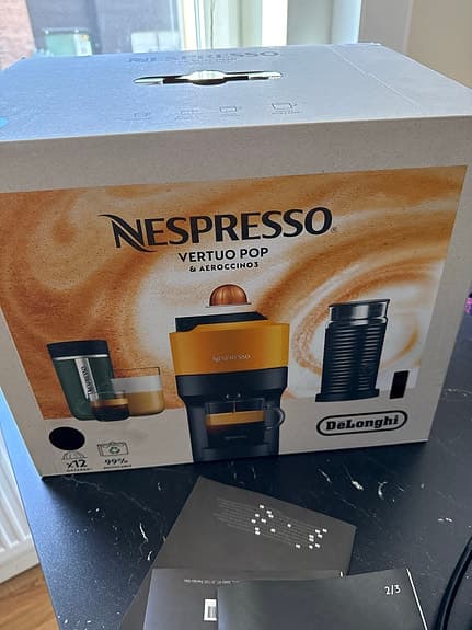 De'Longhi Nespresso Vertuo Pop kaffemaskin med Aeroccino svart