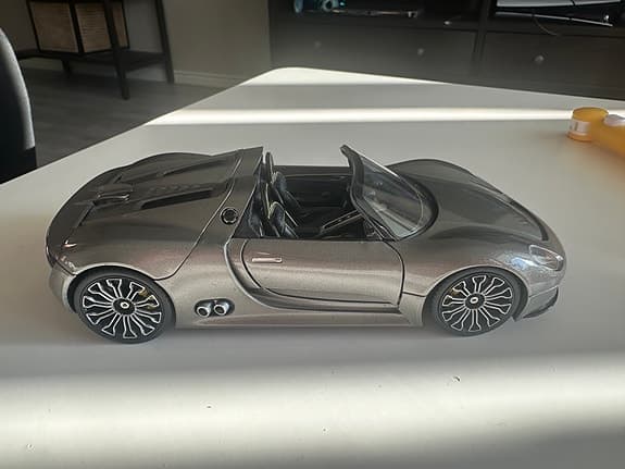 Modellbil Porsche 918 Spyder (concept)