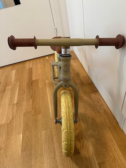 Little Dutch balanscykel