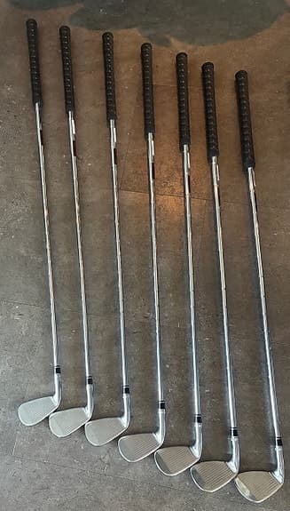 Golfset, x-stiff säljes komplett