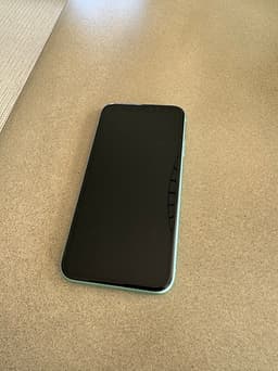 IPhone 11 - bra skick