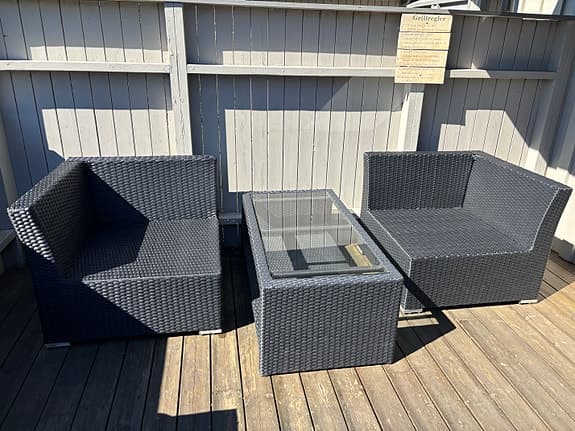 Okänt märke loungeset utemöbler rotting glasbord grå