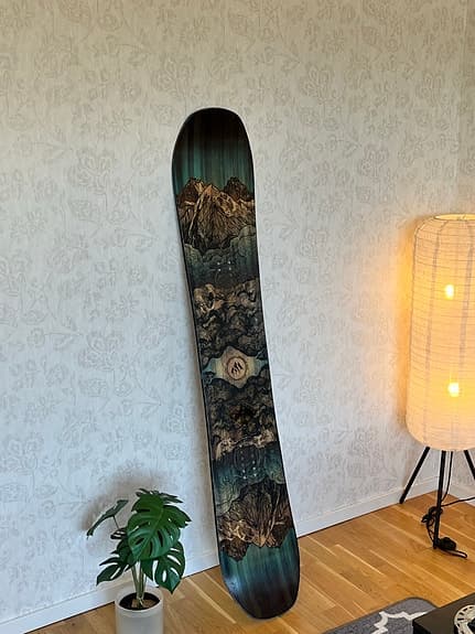 Jones snowboard Mountain Twin