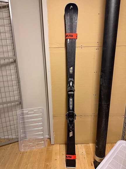 Head Prestige slalomskidor med bindningar svart