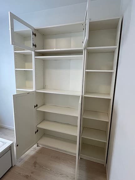 IKEA Billy bokhylla och Billy/Oxberg med skåpsdörrar