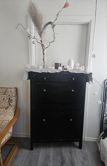 skoskåp från Ikea
