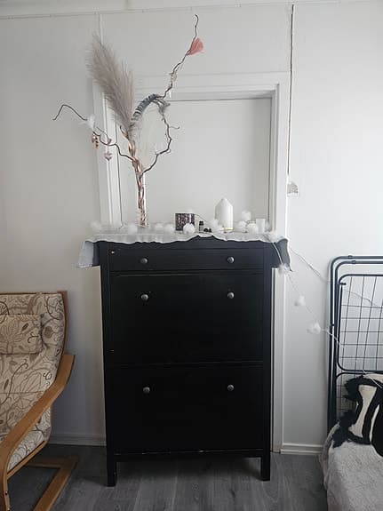 skoskåp från Ikea
