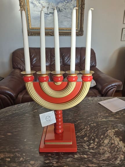 Ljusstake röd och gul för fem ljus