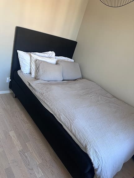 Kontinentalsäng 140x200