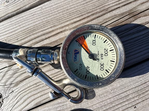 Dykutrustning blandat