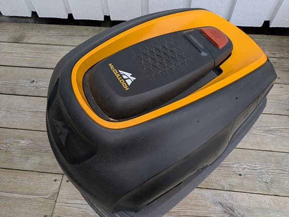 McCulloch ROB R600 robotgräsklippare
