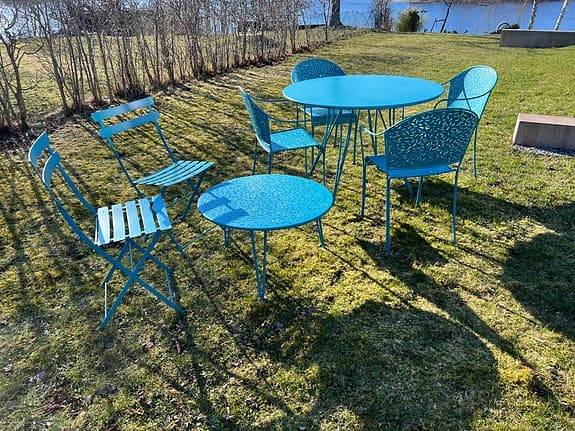 Trädgårdsgrupp bord och stolar turkos metall från franska Fermob