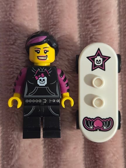 Serie 6 - Skateboardtjej