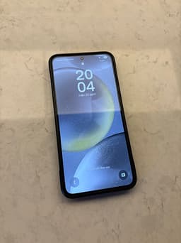 Samsung Galaxy S24 smartphone 256 GB