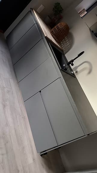 Köksluckor IKEA Voxtorp mörkgrå (luckor samt täcksida)
