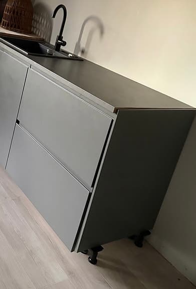 Köksluckor IKEA Voxtorp mörkgrå (luckor samt täcksida)