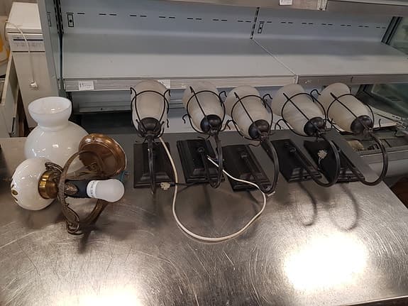Utomhus och innomhuslampor