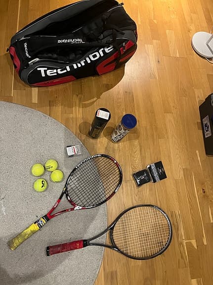 Tecnifibre tennisracket och racketväska, samt Prince racket