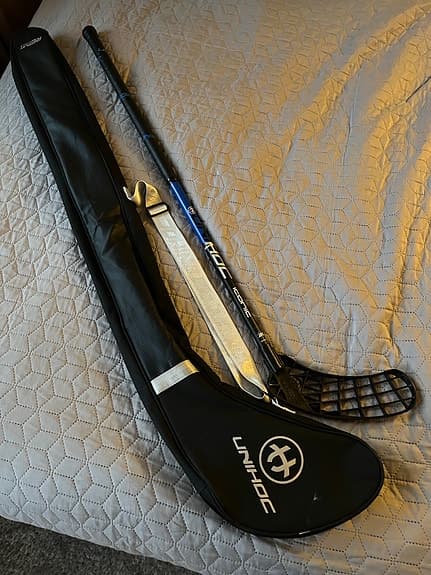 Unihoc innebandyklubba med fodral.