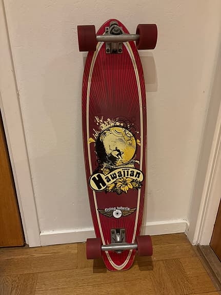 Flying Wheels Hawaiian longboard röd