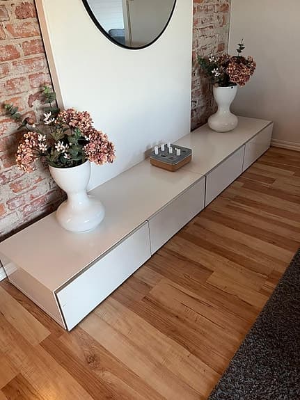 låg förvaring m lådor