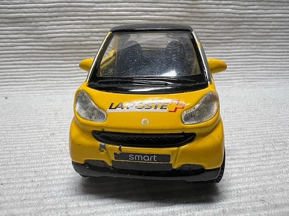 Maisto Smart Fortwo 1:32 modelbil