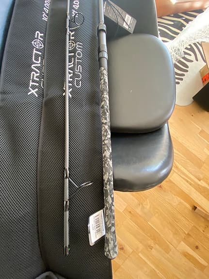3x Sonik - Xtractor Custom Rods 10ft 4,00lb kamouflagehandtag