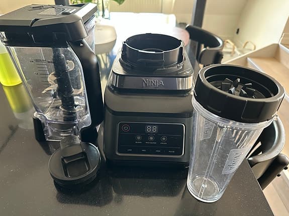 Ninja 2-i-1 mixer med Auto-iQ hushållsapparat