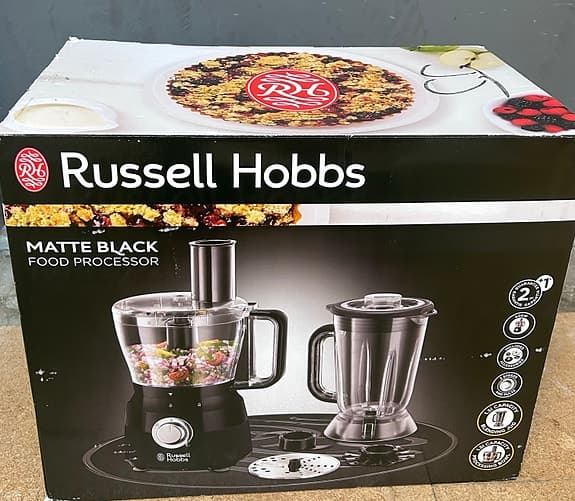 Russell Hobbs Matte Black matberedare med mixer svart