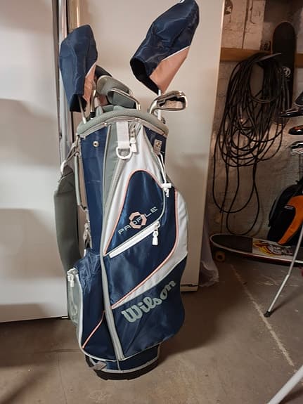Damset Wilson golfset 8 st Vänsterklubbor