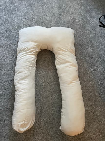 Rusta gravidkudde U-form vit