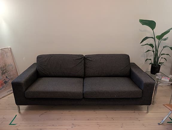 Soffa Ire Infini Grande 2,5 sits
