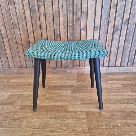 1 retro pall med turkost tyg, 1900-tal, 45*31 cm