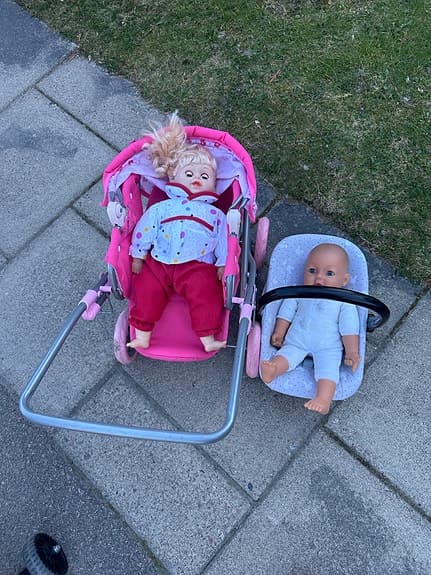 Baby Born dockvagn med babyskydd