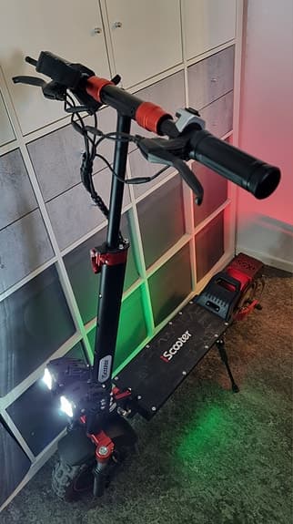 Elsparkcykel.
