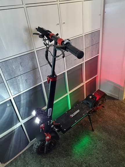 Elsparkcykel.