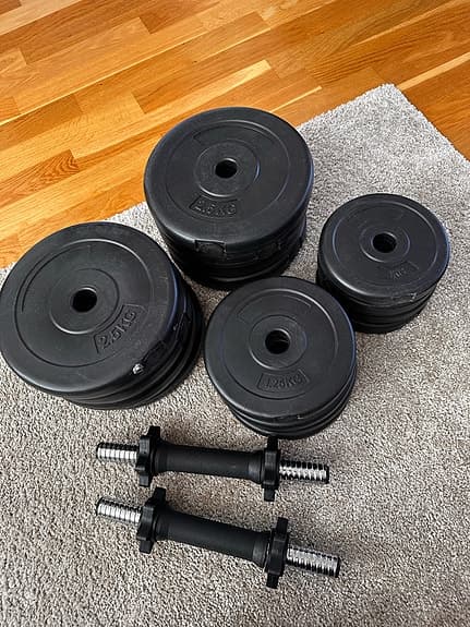 Abilica hantelset viktskivor och hantelstänger svart