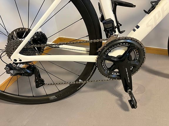 Specialized Roubaix SL8 – Dura-Ace Di2 – Power Meter – Kolfiberhjul – Nyskick