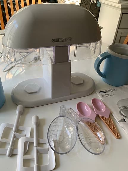 OBH Nordica glassmaskin med tillbehör